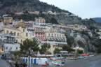 Another great view of Positano, Italy (112kb)